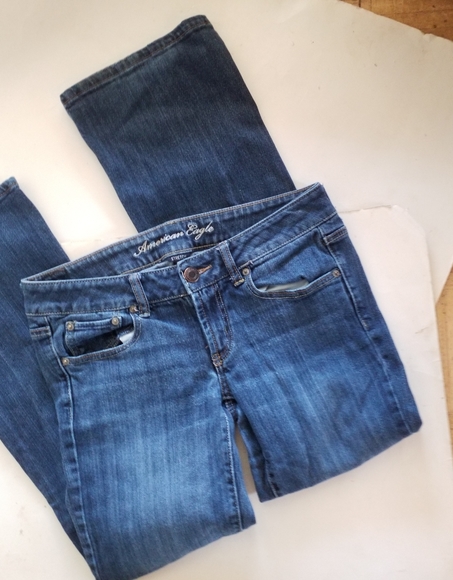 American Eagle Outfitters Denim - American eagle favorite boyfriend 3 for sale